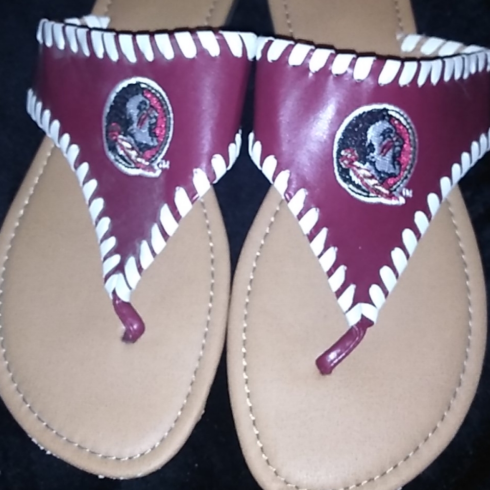 10 Florida State sandals